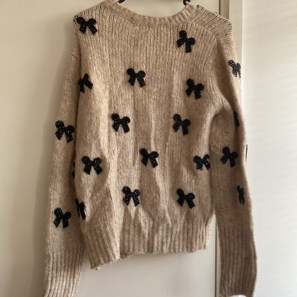 Zara jumper with beaded bows! Sparkly size medium - Picture 4 of 4